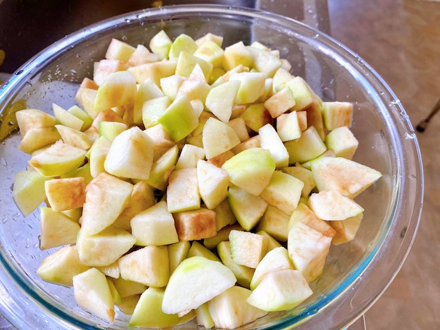 本格的アップルクランブルの簡単な作り方レシピ